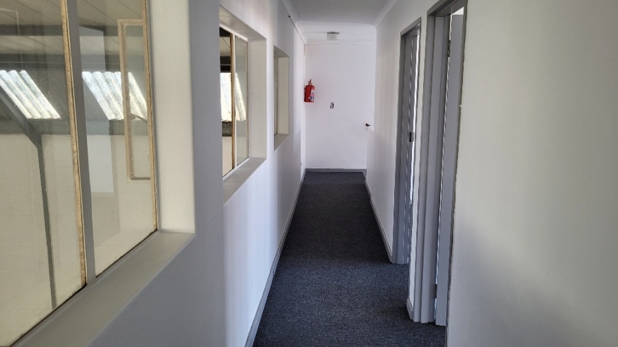 To Let Commercial Property for Rent in Montague Gardens Western Cape